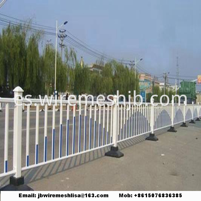 Powder Coated Traffic Zinc Steel Fence